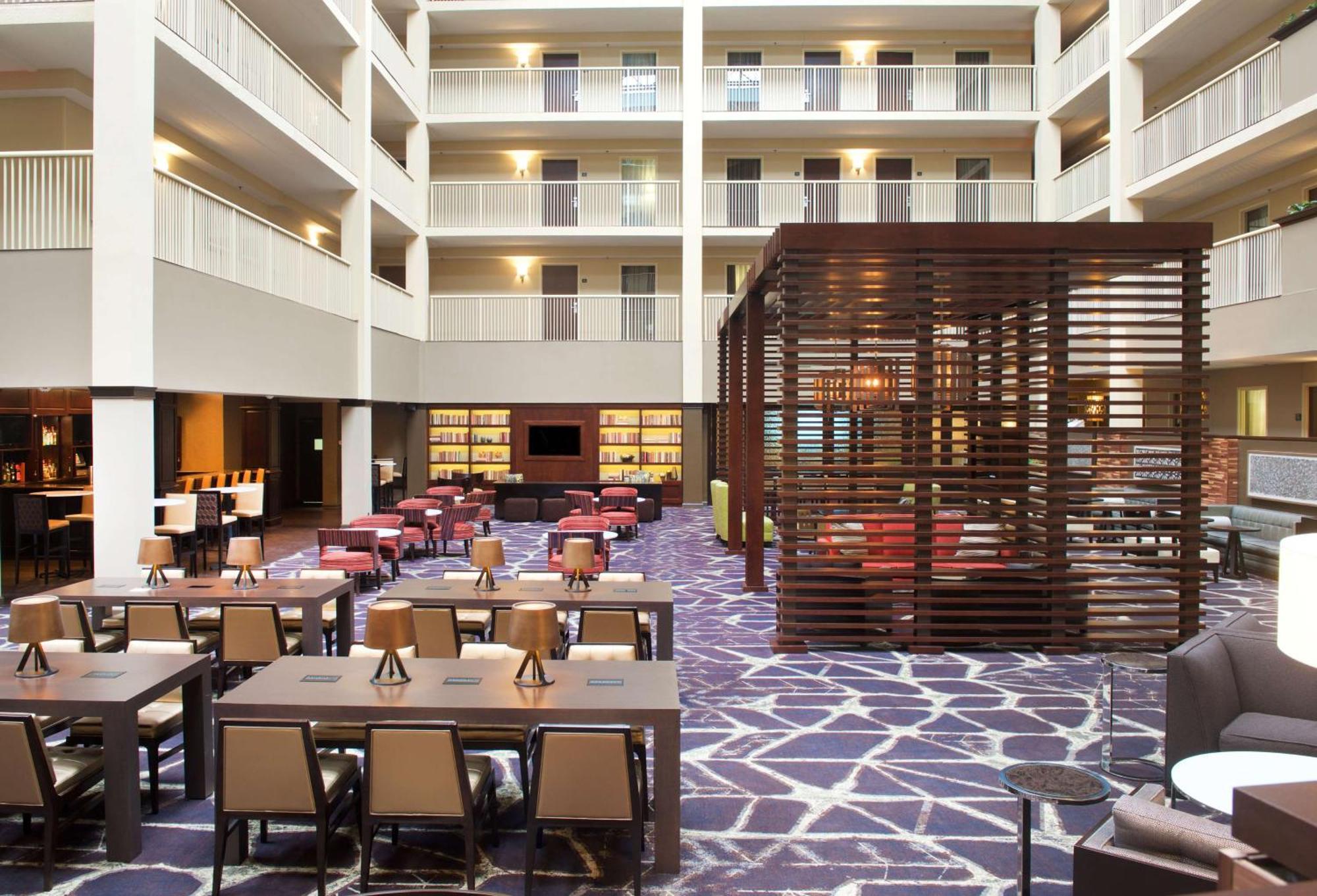 Embassy By Hilton Airport Hotel