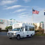 Embassy Suites By Hilton Philadelphia Airport